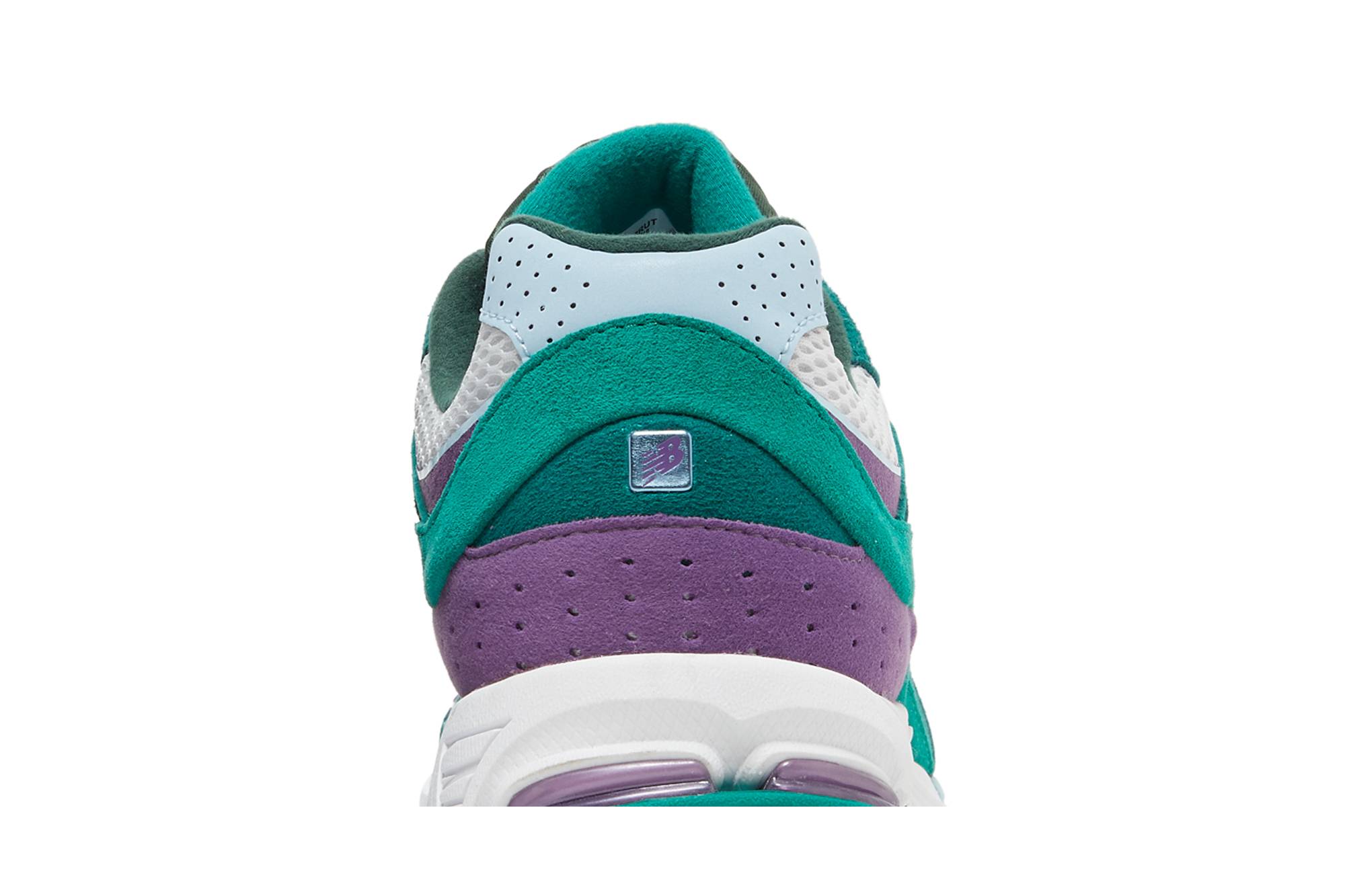 Up There x New Balance 2002R Backyard Legends M2002RUT Moroen - Image 7