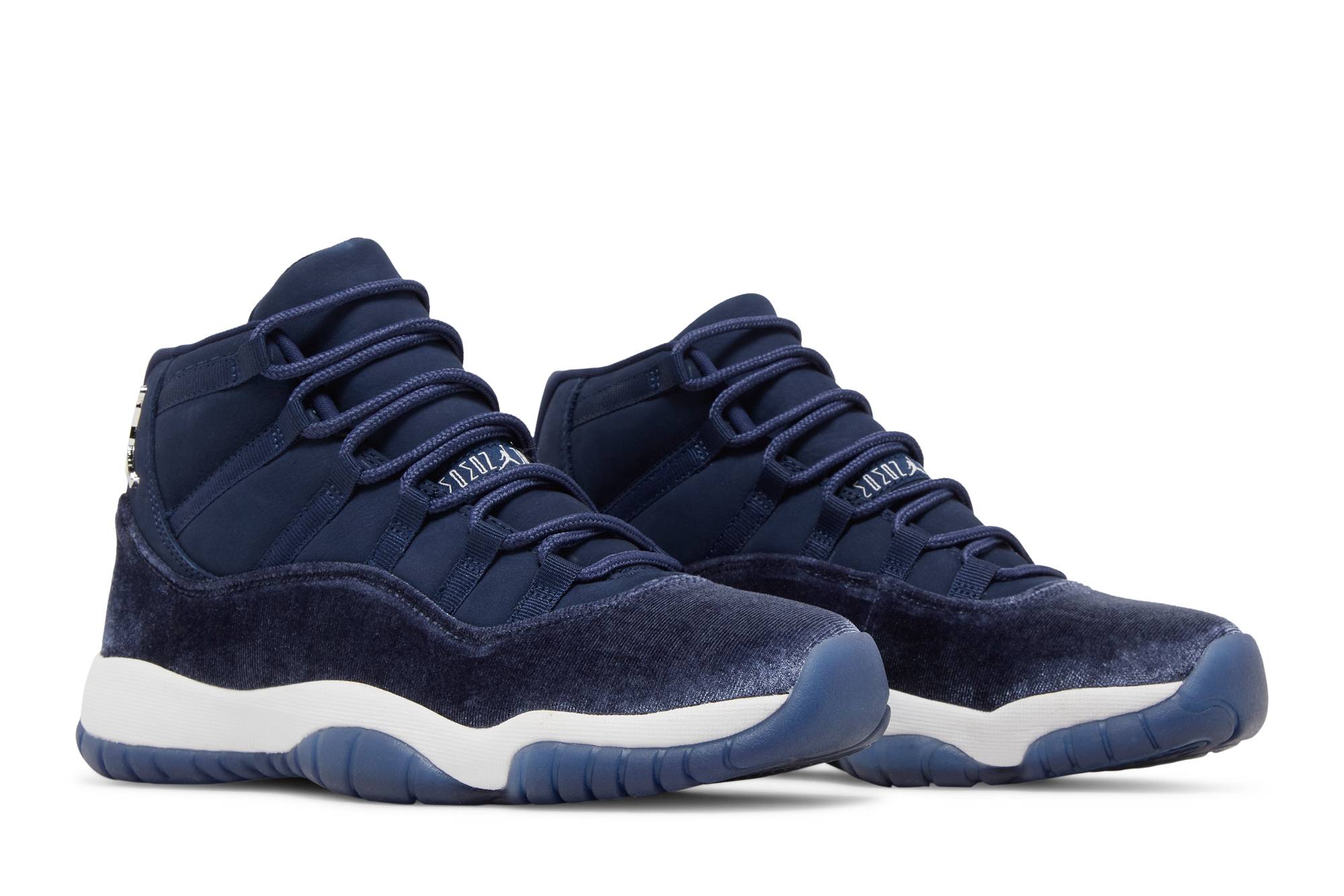 (Women) Air Jordan 11 Velvet 'Midnight Navy' AR0715-441 - Image 17
