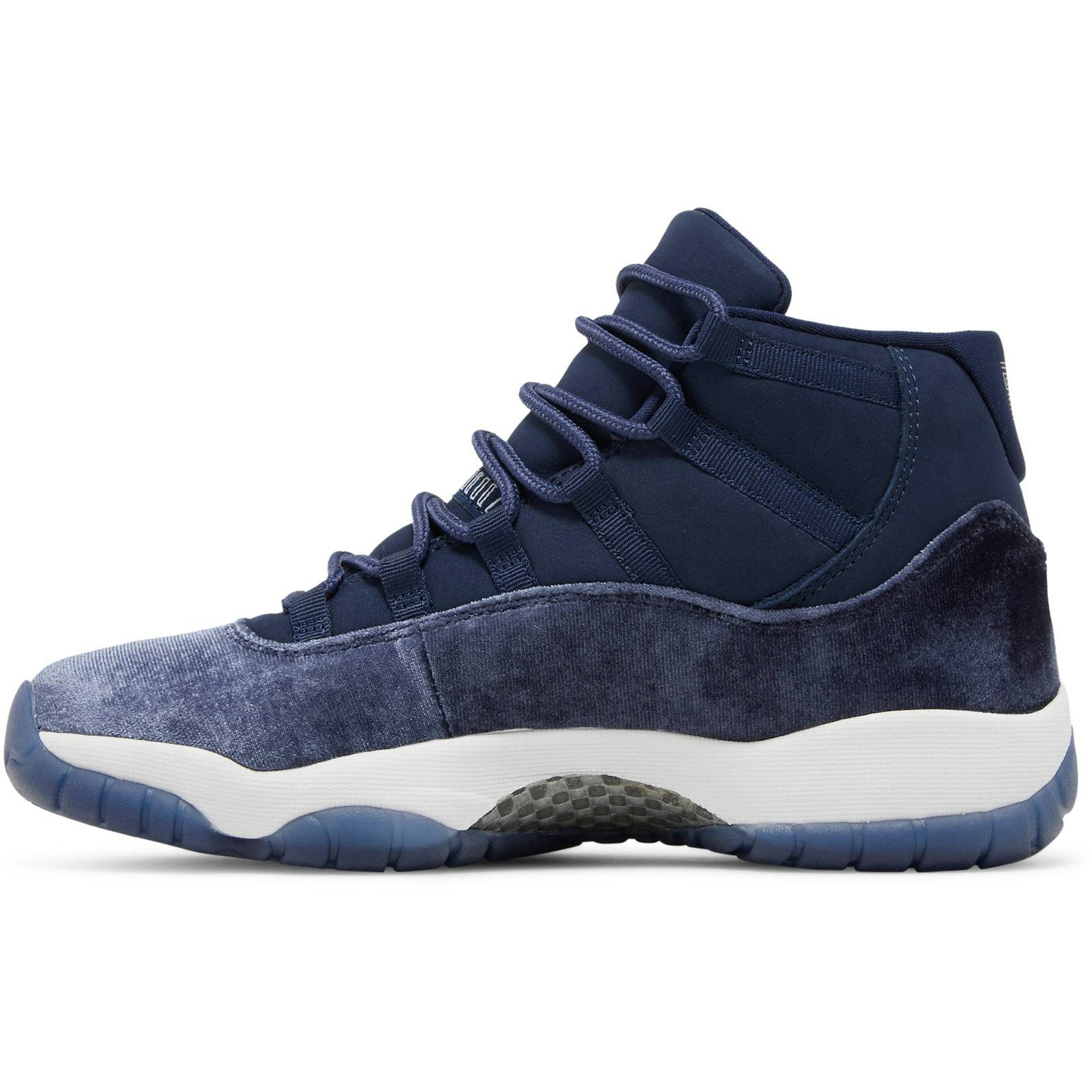 (Women) Air Jordan 11 Velvet 'Midnight Navy' AR0715-441 - Image 3