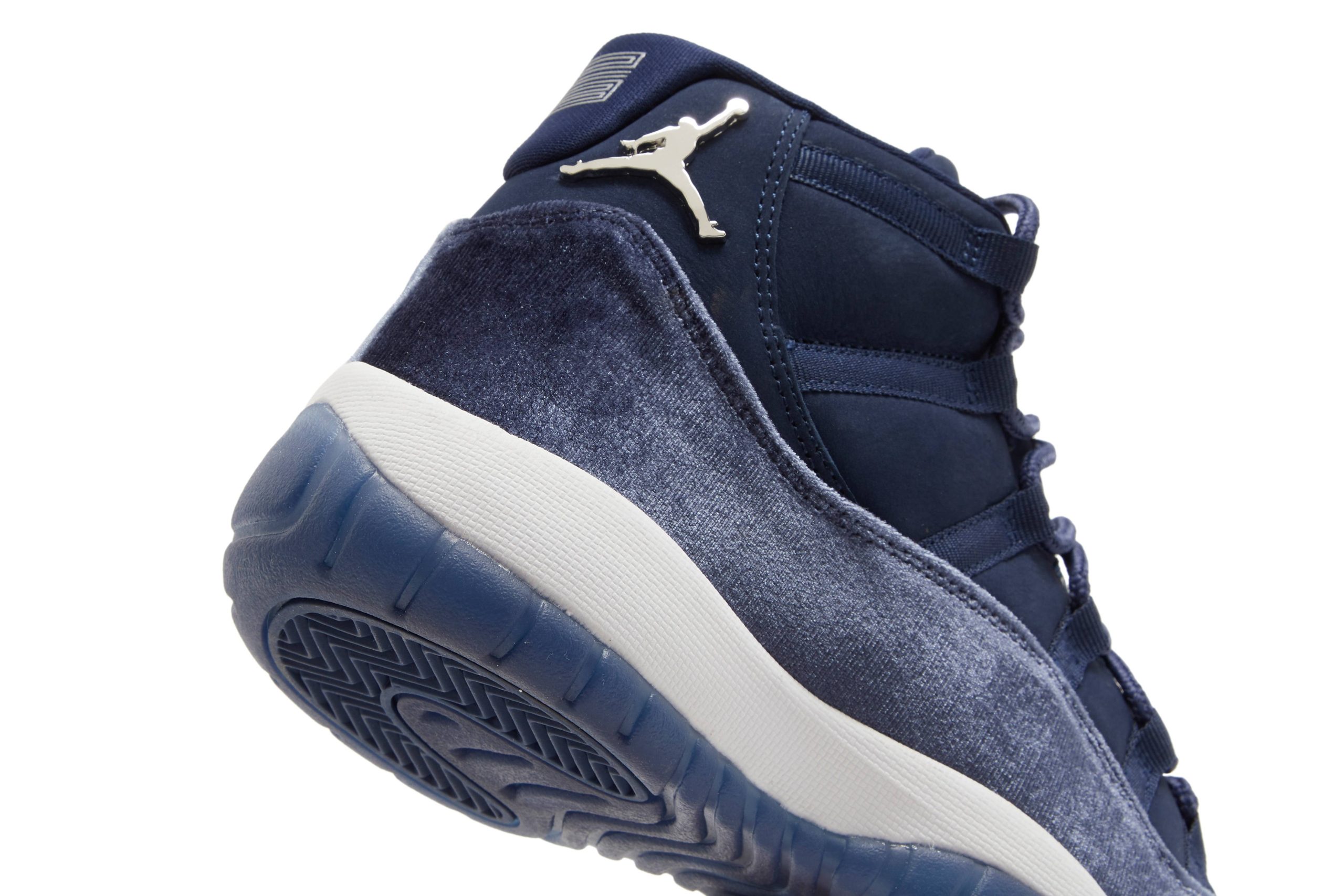 (Women) Air Jordan 11 Velvet 'Midnight Navy' AR0715-441 - Image 19