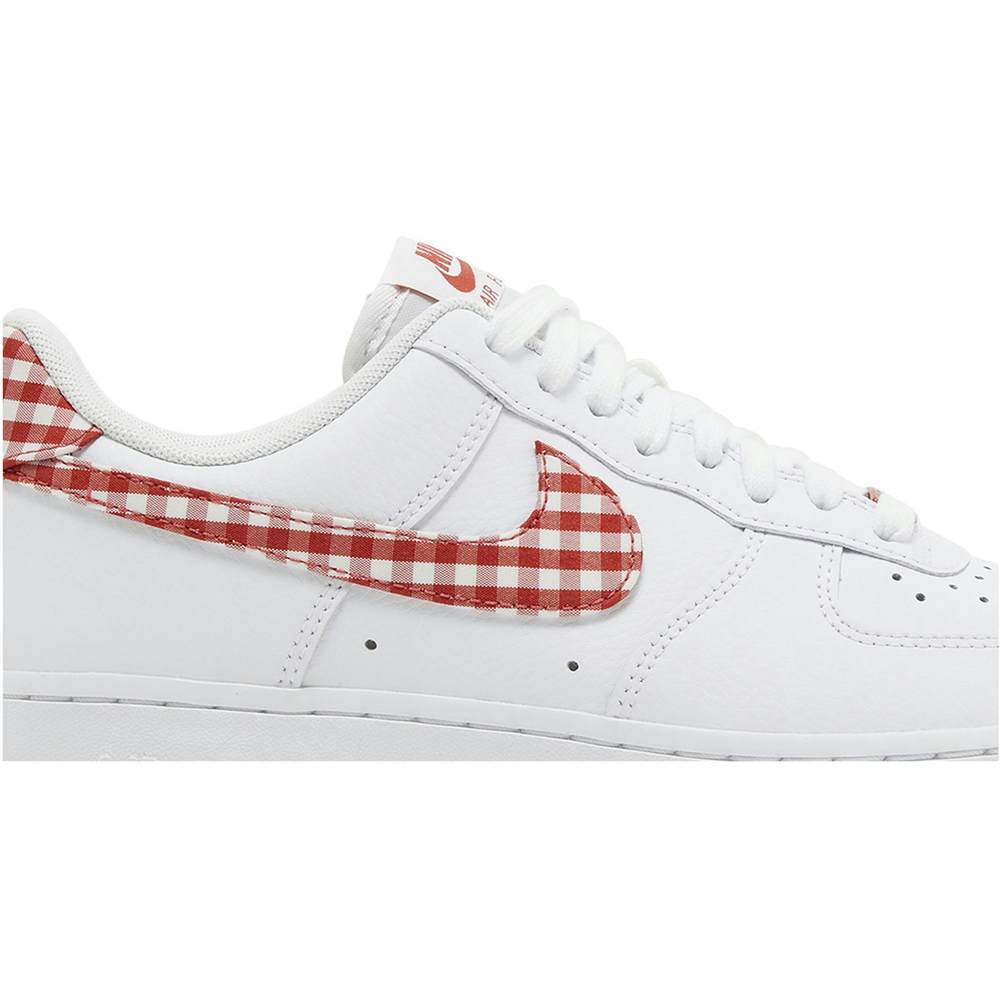 (Women) Nike Air Force 1 07 Essential Mystic Red Gingham DZ2784-101 Moroen - Image 2