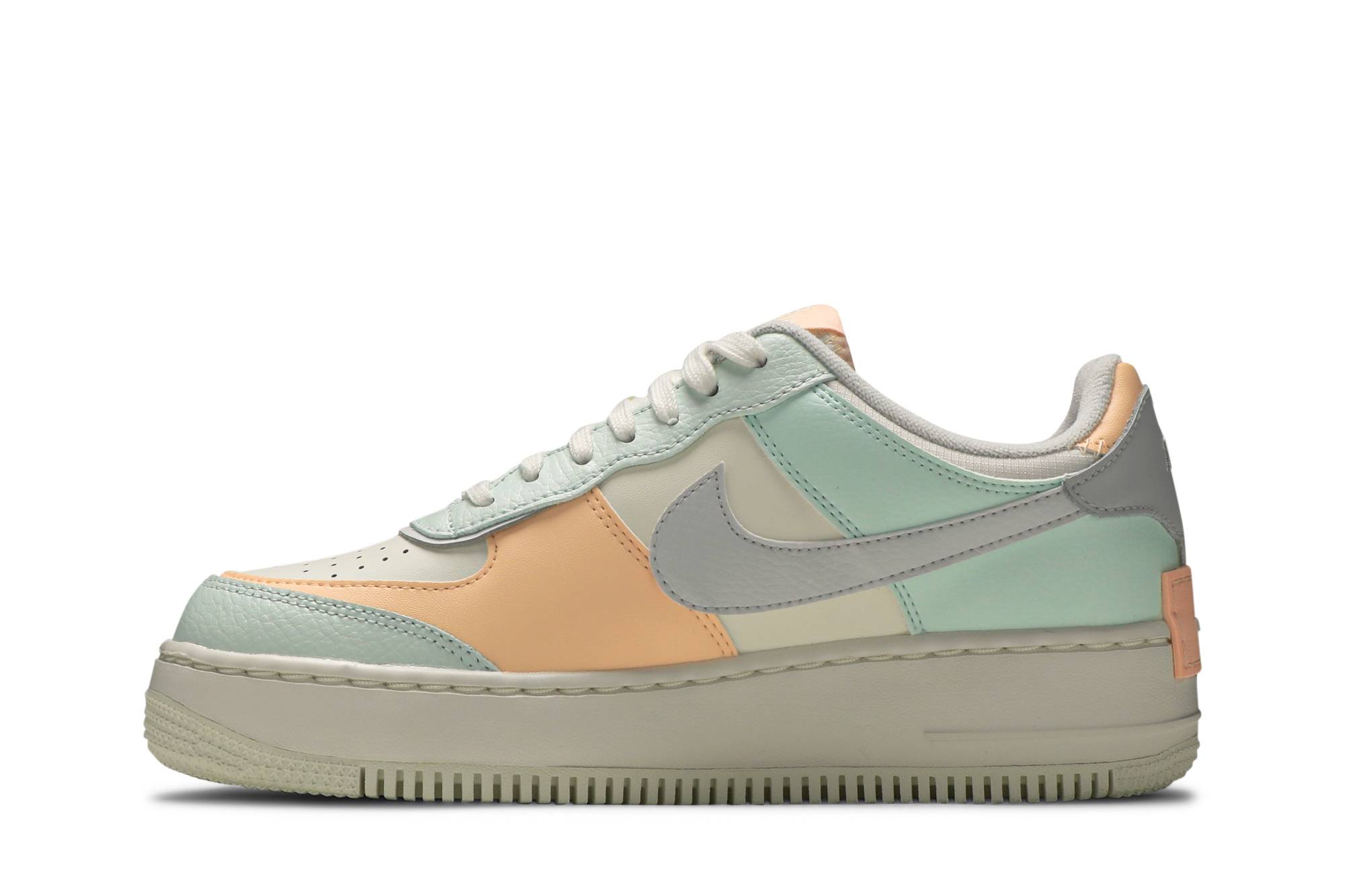(Women) Nike Air Force 1 Shadow Barely Green Crimson Tint CU8591-104 Moroen - Image 3