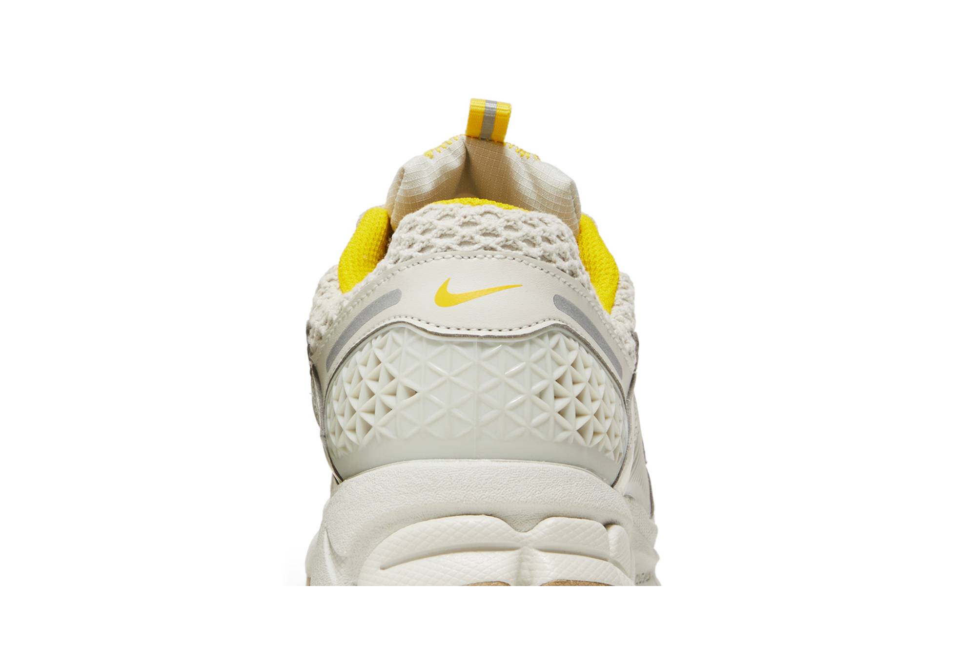 (Women) Nike Air Zoom Vomero 5 Light Bone FJ7694-020 Coiloa - Image 7