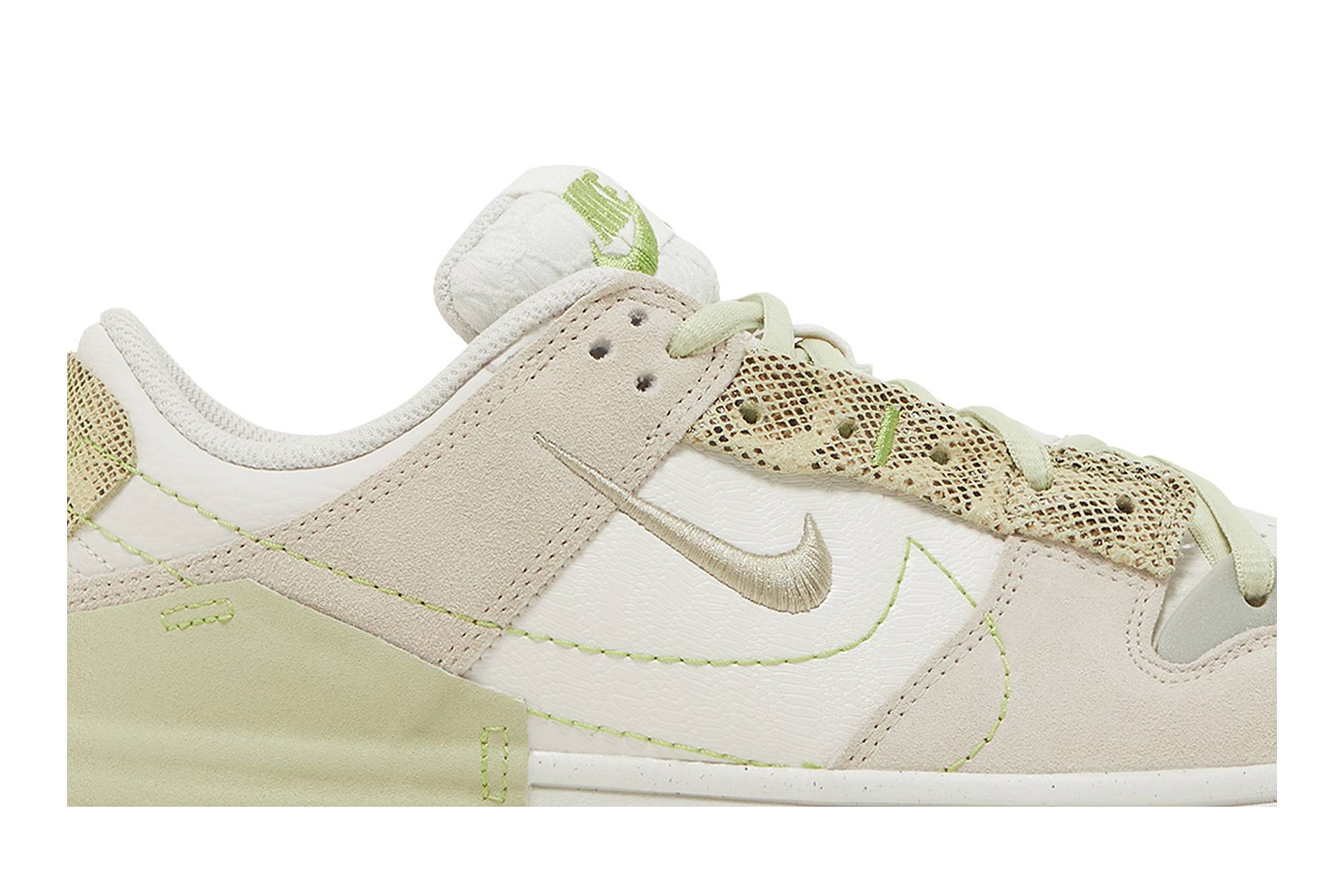 (Women) Nike Dunk Low Disrupt 2 'Green Snake' DV3206-001 - Image 2