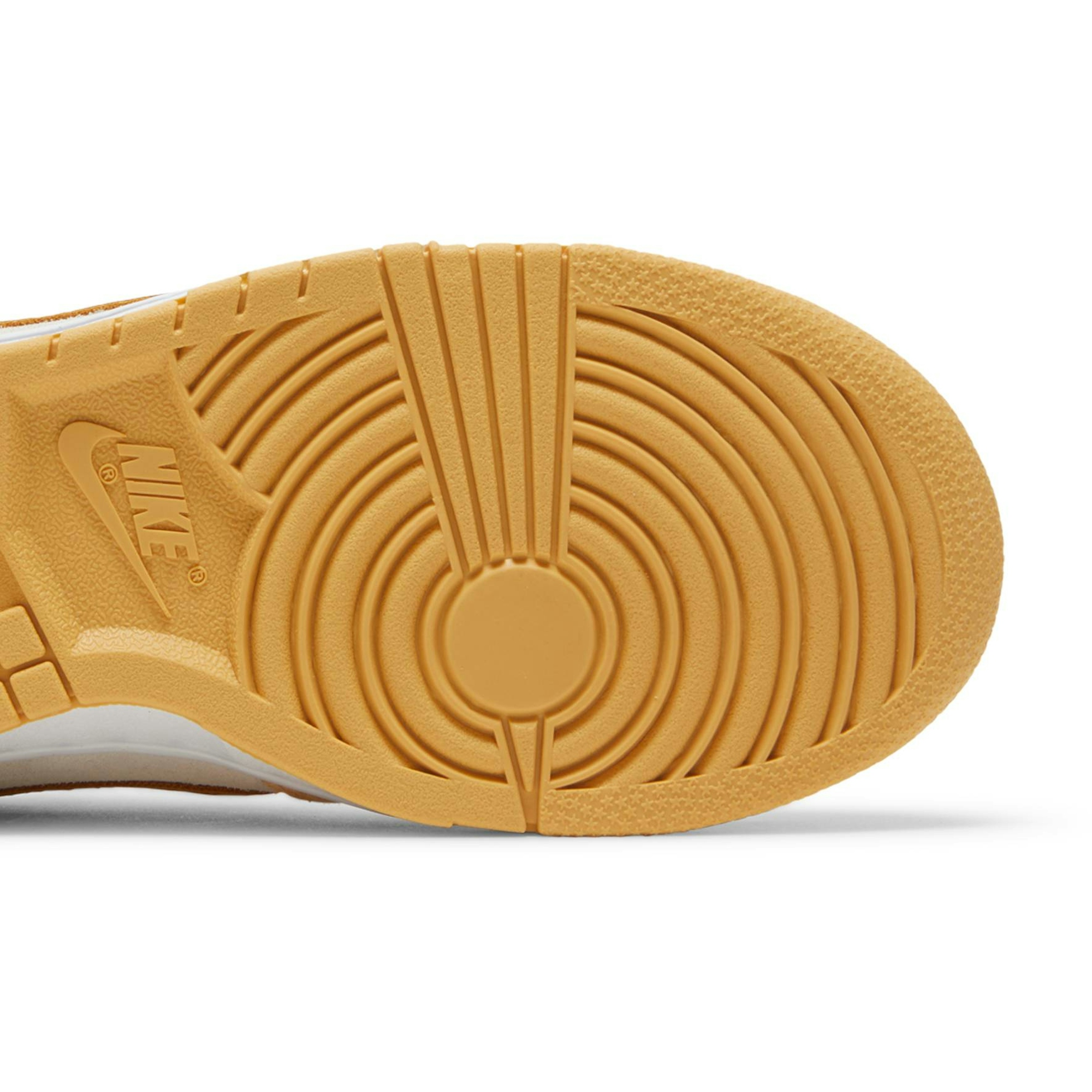 (Women) Nike Dunk Low Gold Suede DV7411-200 Coiloa - Imagem 5