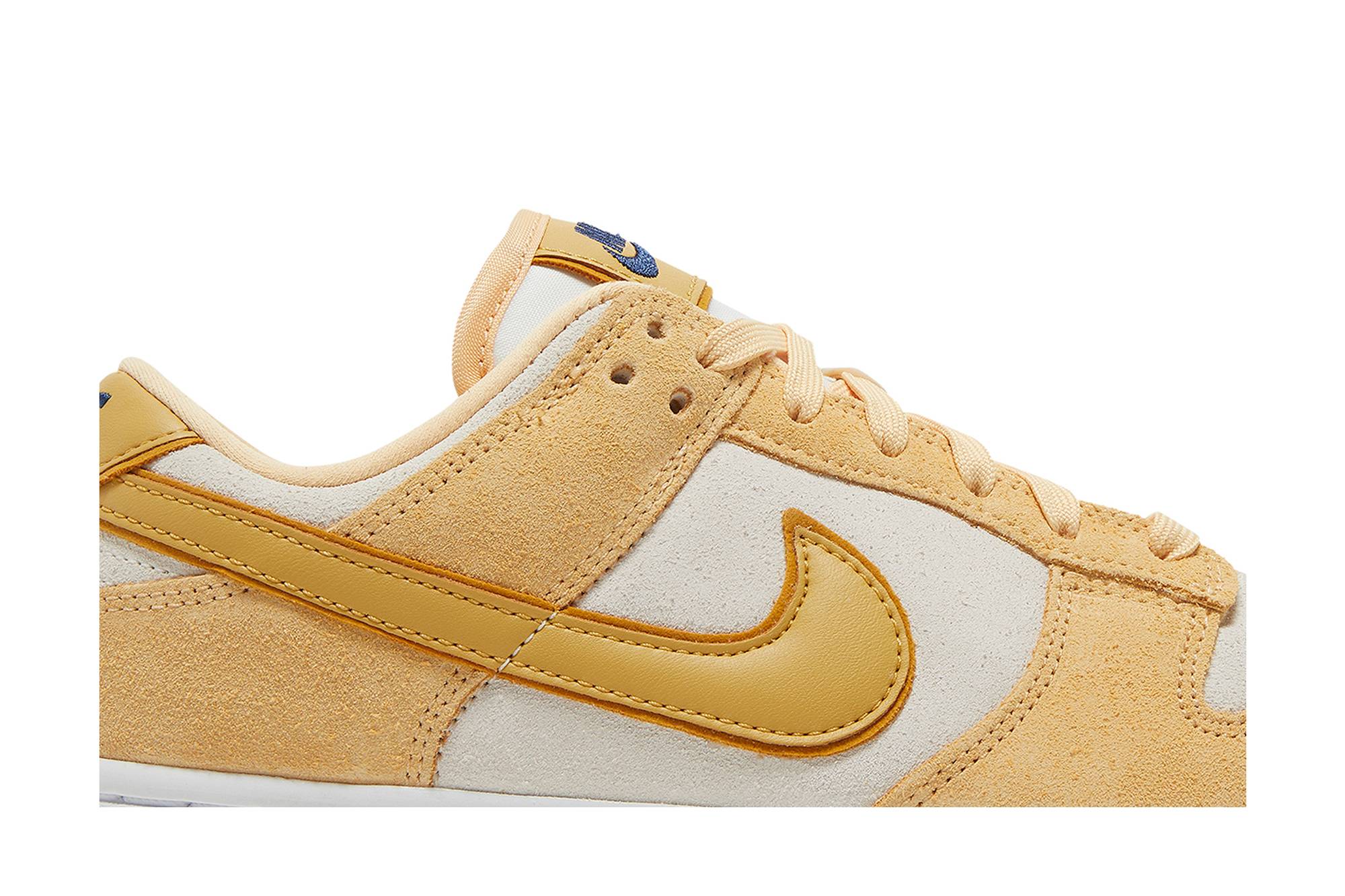 (Women) Nike Dunk Low Gold Suede DV7411-200 Coiloa - Imagem 9