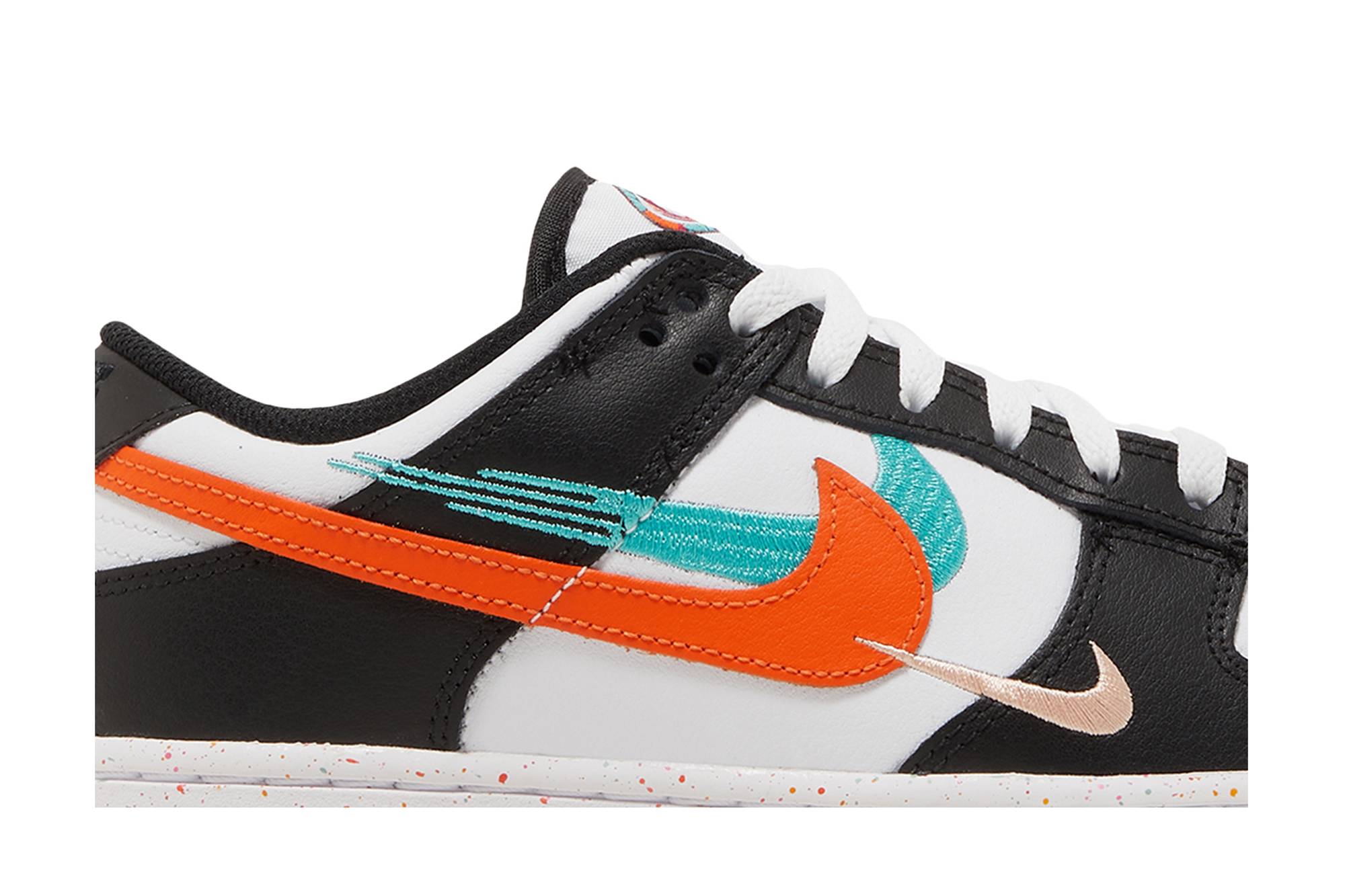 (Women) Nike Dunk Low Multi-Swoosh FD4623-131 Moroen - Image 9