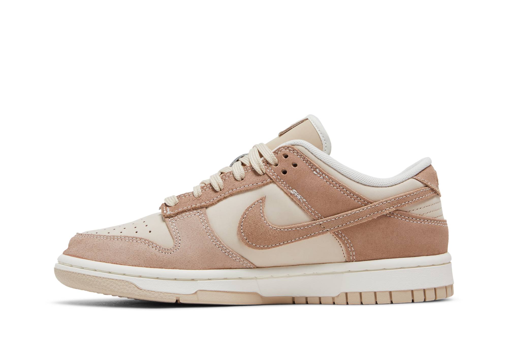 (Women) Nike Dunk Low SE Sandrift FD0873-126 Moroen - Image 3