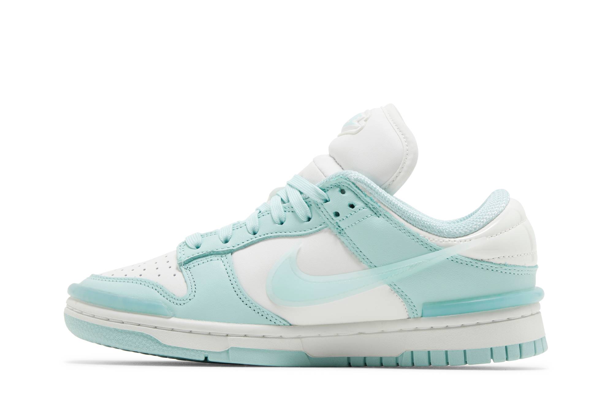 (Women) Nike Dunk Low Twist Jade Ice DZ2794-101 Moroen - Image 10