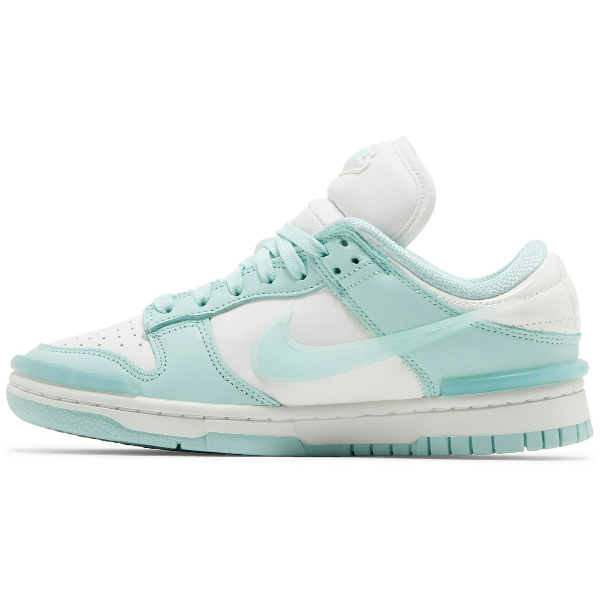(Women) Nike Dunk Low Twist Jade Ice DZ2794-101 Moroen - Image 3
