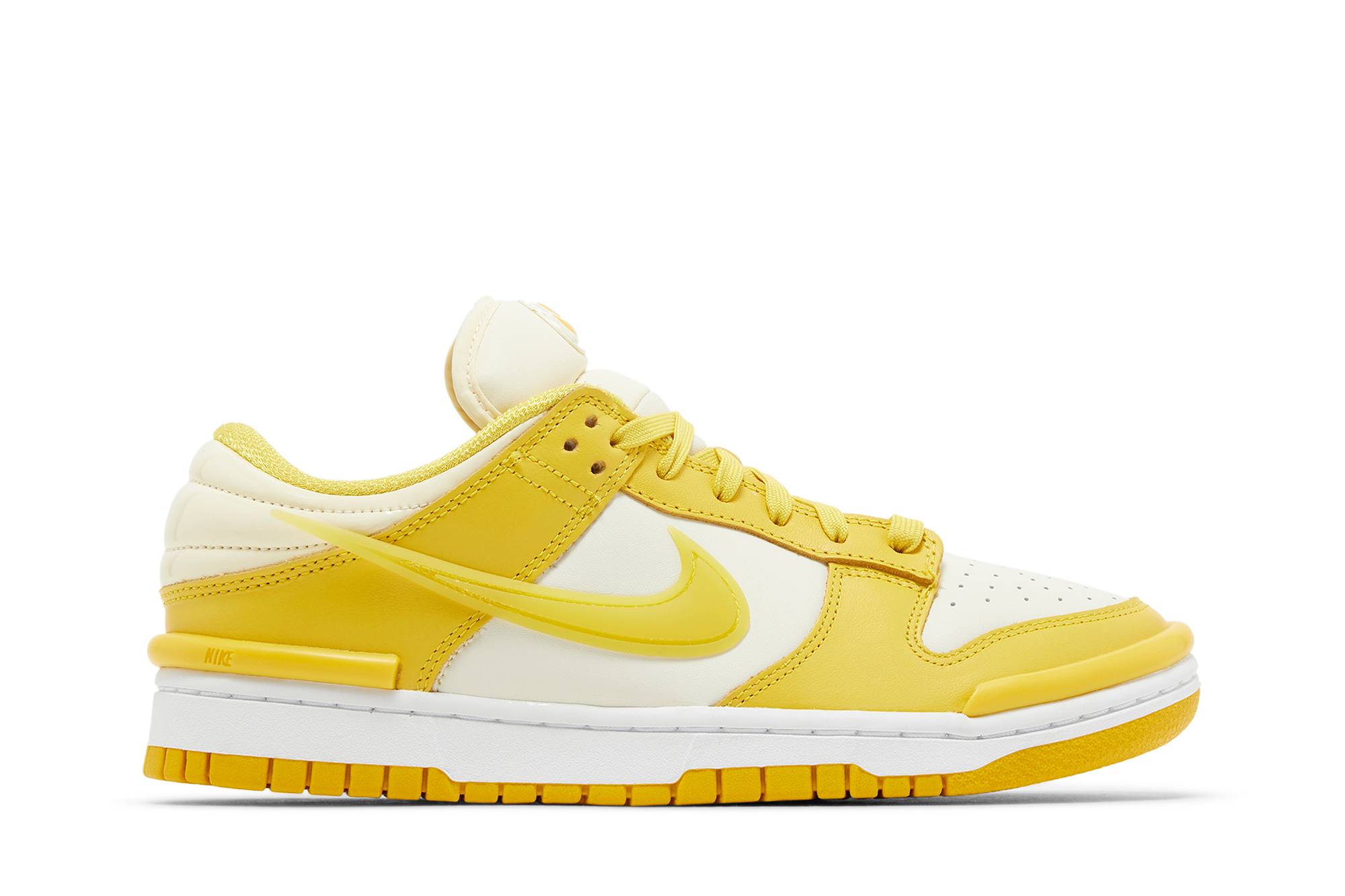 (Women) Nike Dunk Low Twist Vivid Sulfur DZ2794-100 Moroen