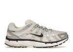 (W) Nike P-6000 Coconut Milk Metallic Silver FV6603-100 Gloiber