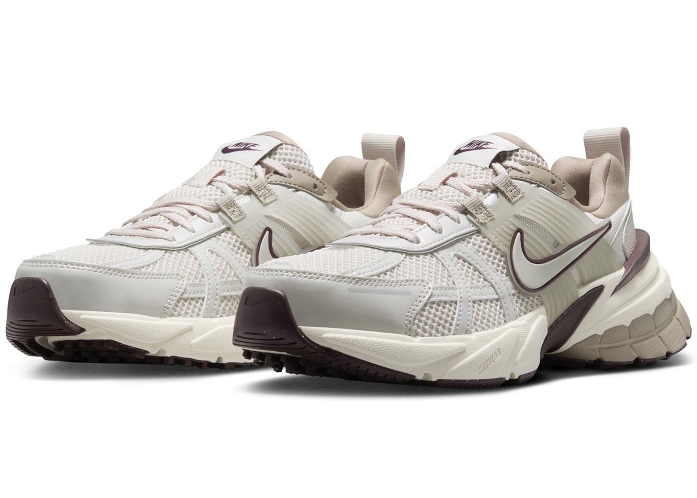 (Women) Nike V2K Run Light Orewood Brown FD0736-103 Moroen - Image 2