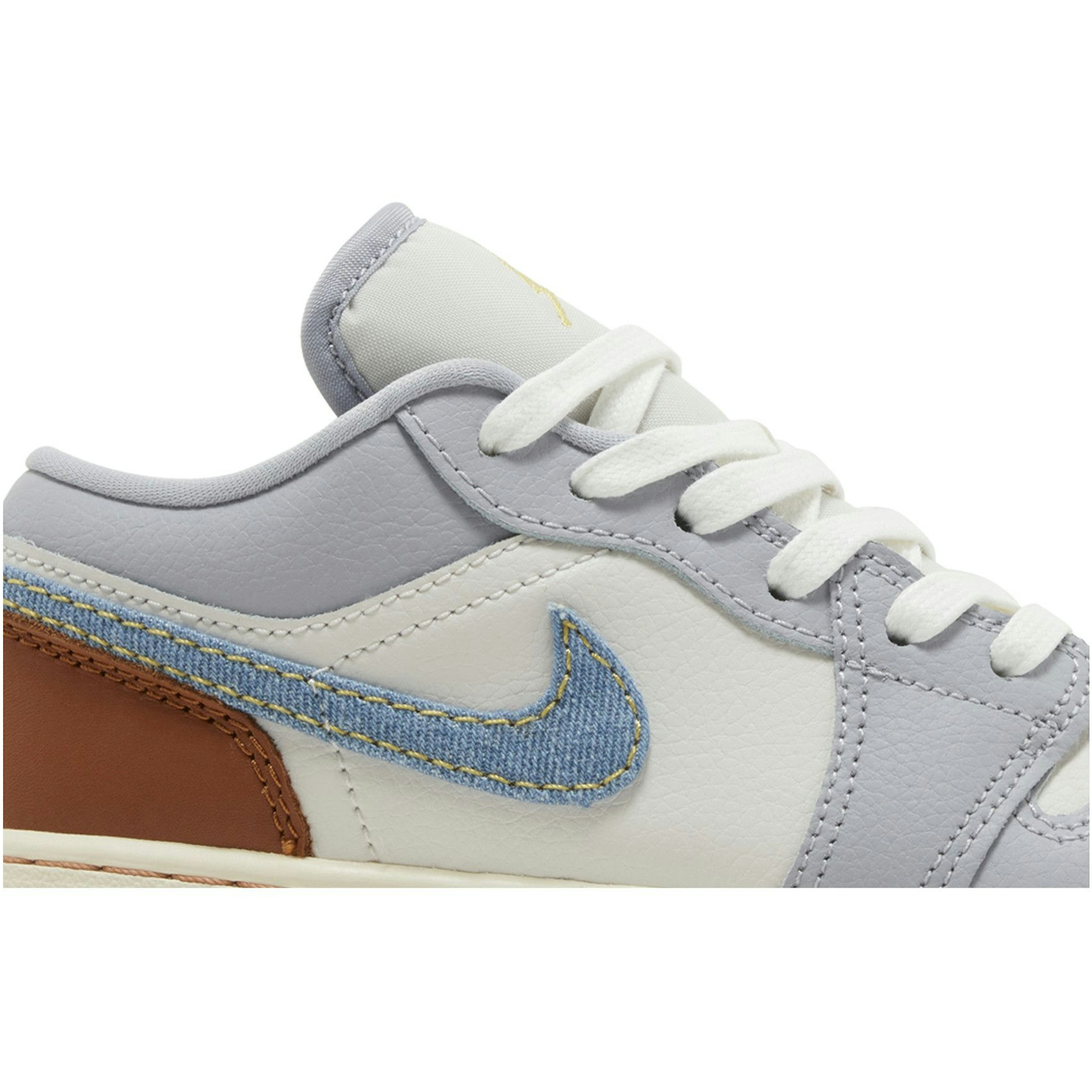 (Youth) Air Jordan 1 Low SE 'Sashiko' FZ5046-041 - Image 2