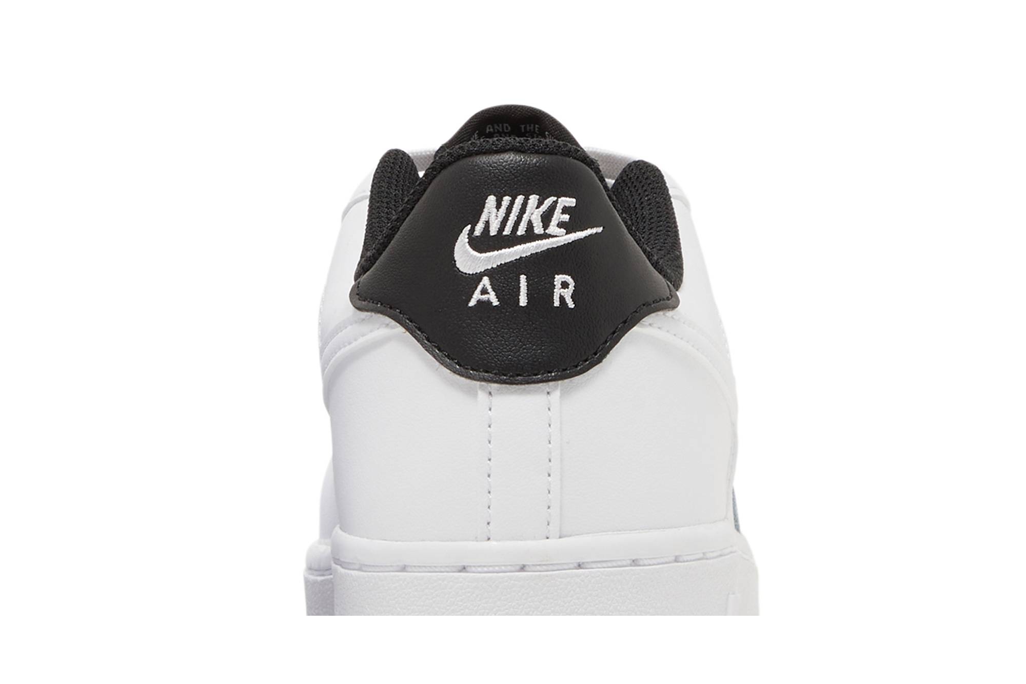 (Youth) Nike Air Force 1 07 ESS GS White Black DV1331-100 Moroen - Image 7