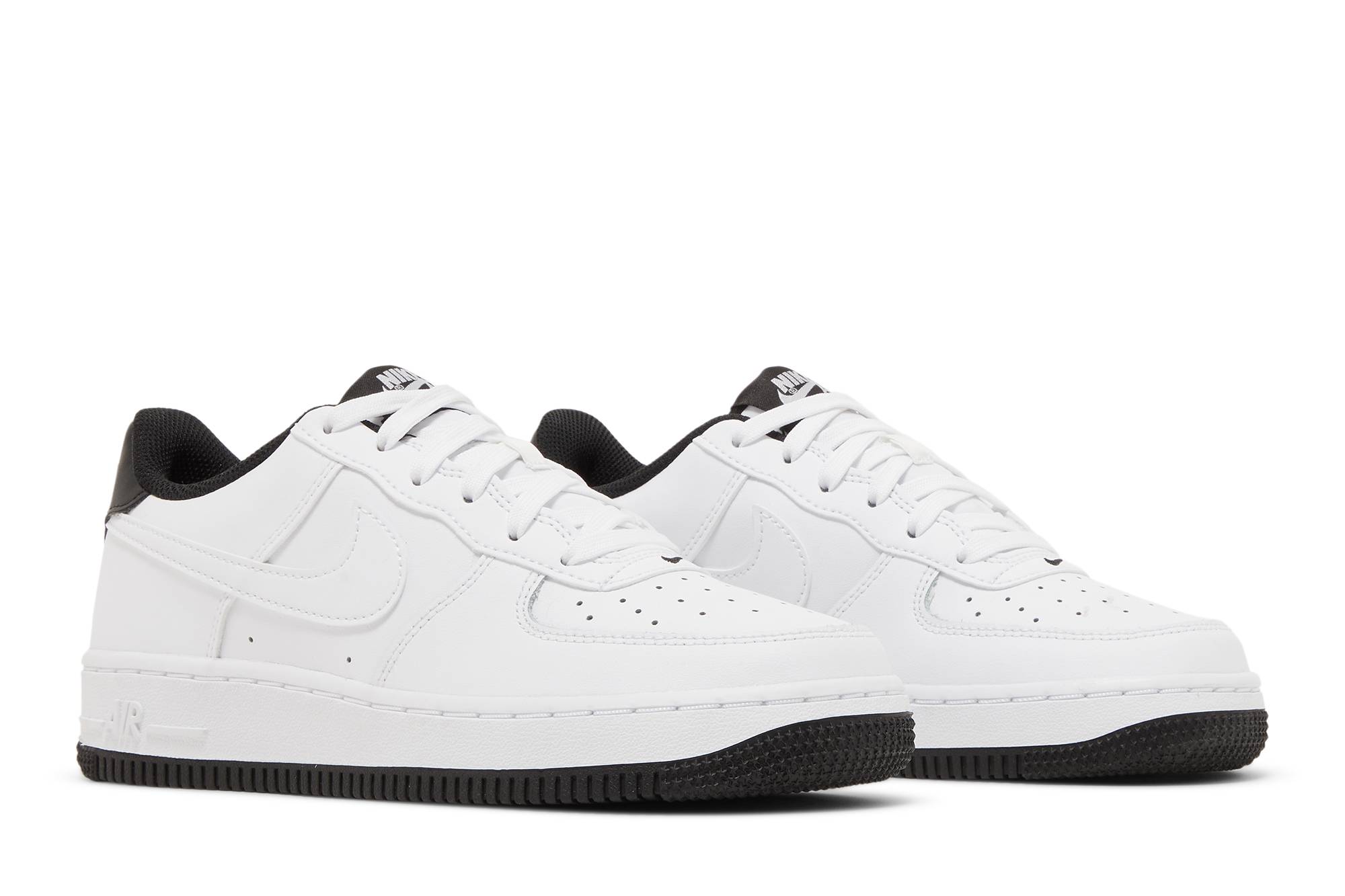 (Youth) Nike Air Force 1 07 ESS GS White Black DV1331-100 Moroen - Image 8